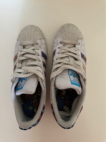 40 Beden çeşitli Renk Adidas superstar