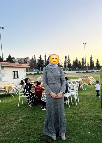 Gri Drapeli Uzun Abiye Elbise