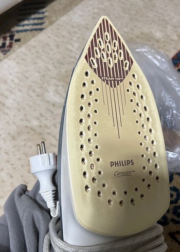 Beyaz Buharlı Ütü - Görsel 3