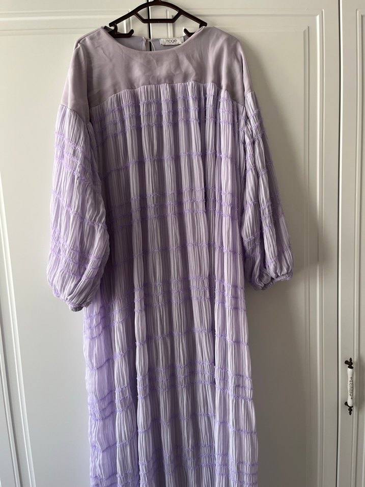 Uzun Kollu Pliseli Lila Keten Elbise - Görsel 2
