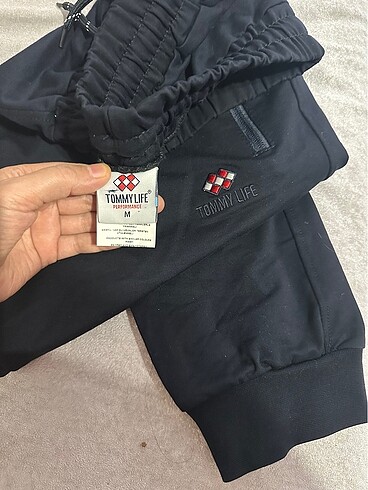 m Beden Tommy life eşofman altı