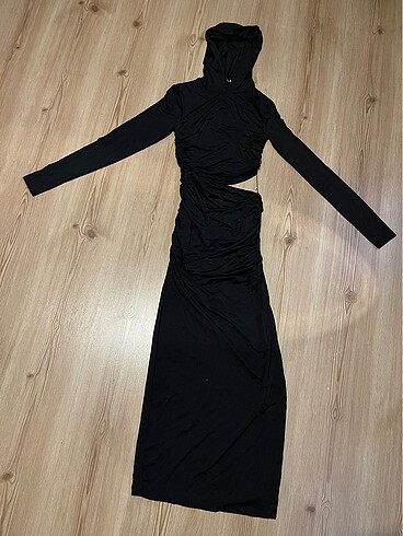 Zara Kapşonlu elbise