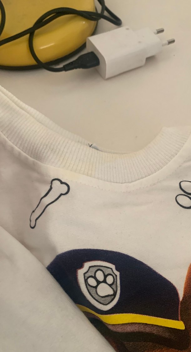 Renkli Baskılı Beyaz Köpek Tişörtü - Görsel 3