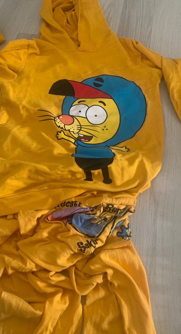 Erkek Çocuk Sarı Kapüşonlu Baskılı Sweatshirt - Görsel 2