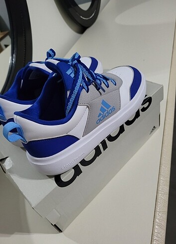 Adidas Adidas sıfırdan farksız 37.5 numara