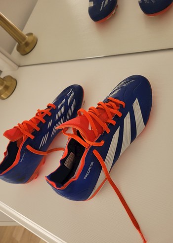 Erkek Lacivert Renkli Futbol Ayakkabısı