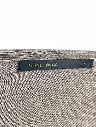 s Beden çeşitli Renk Batik Hırka %70 İndirimli.