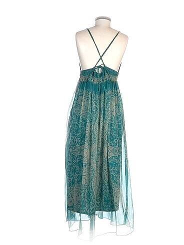 universal Beden Vintage Love Uzun Elbise %70 İndirimli.
