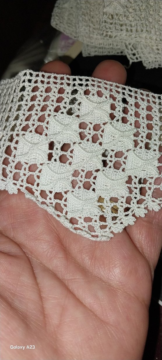 Çeyizlik Ara ve Uç Danteli - Görsel 3