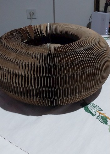 KEDİ EVİ VE TIRMALAMA OYUNCAĞI - Görsel 3