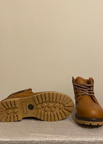 Kahverengi Deri Kadın Botları - Görsel 4