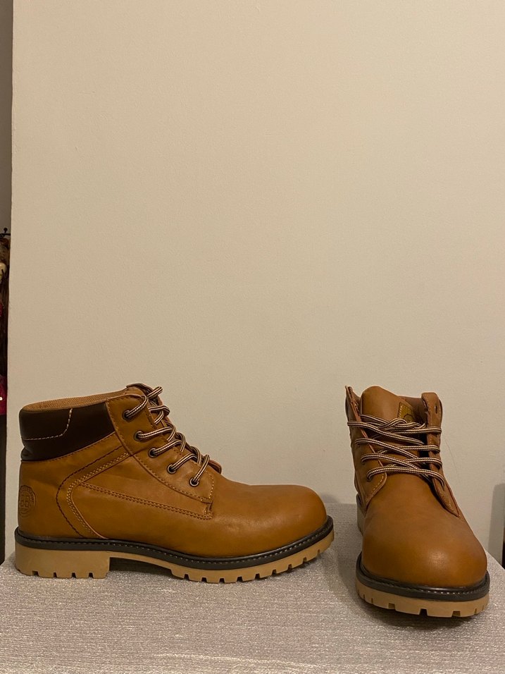 Kahverengi Deri Kadın Botları - Görsel 3