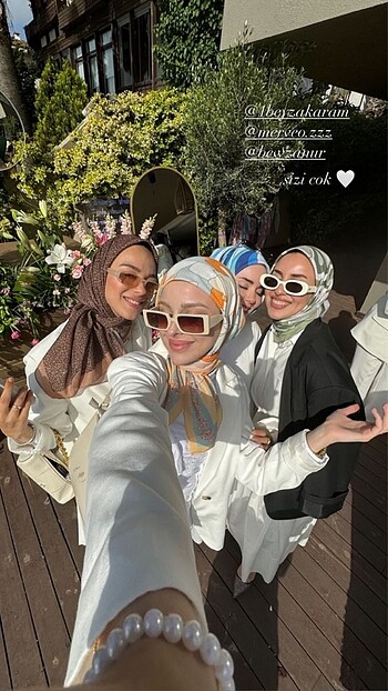 Mooncorn eşarp koleksiyonu