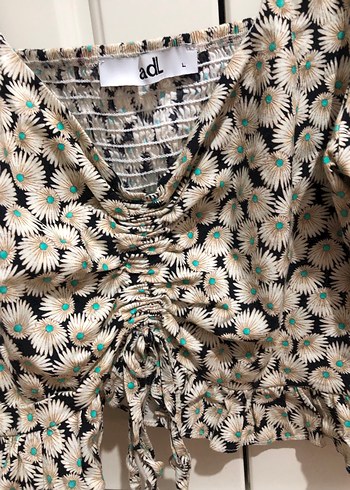 Ekru Desenli Straplez Kadın Bluz - Görsel 3