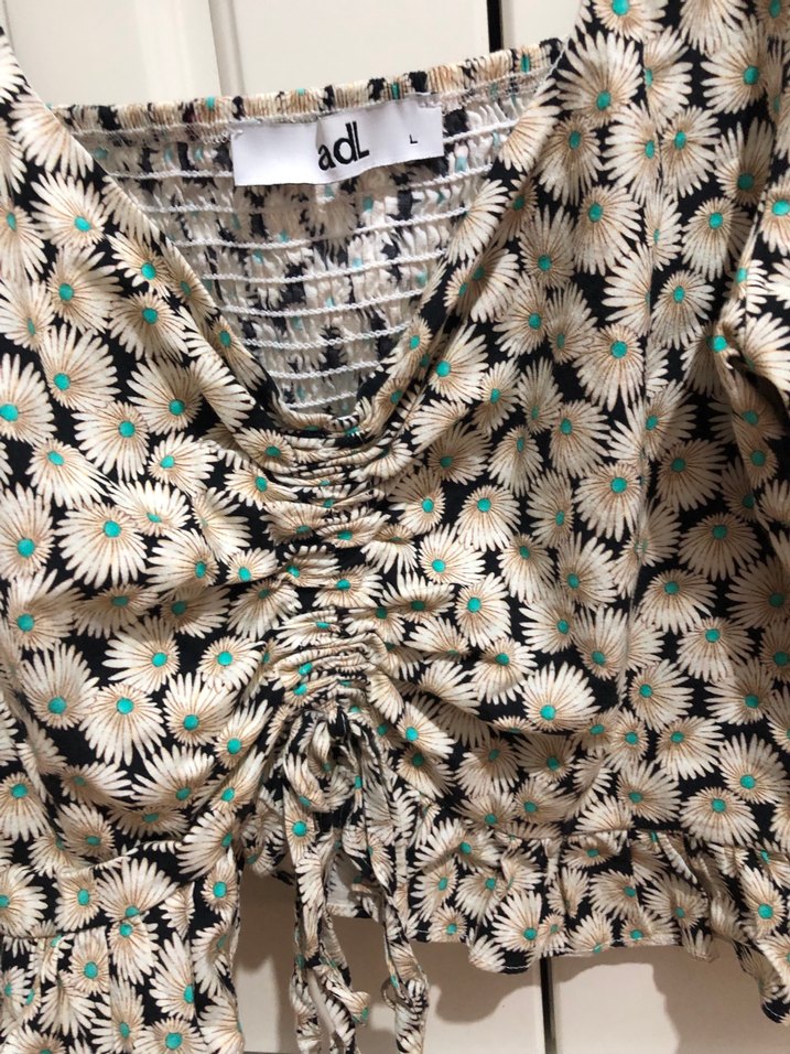 Ekru Desenli Straplez Kadın Bluz - Görsel 3