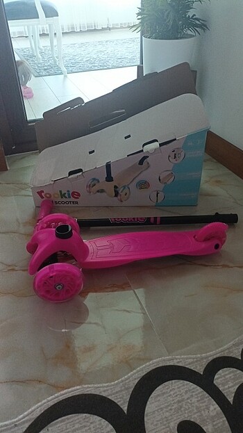 Rookie scooter