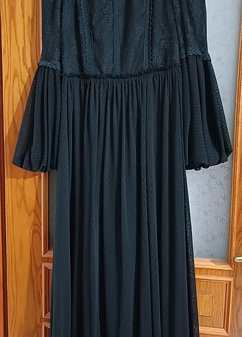 40 Beden siyah Renk Tesettür elbise