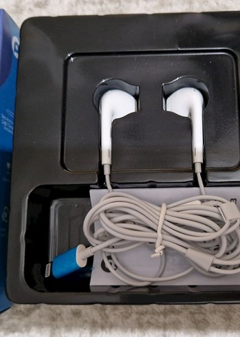 Sıfır apple kılıf ve kulaklık - Görsel 8