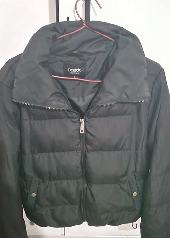 Siyah Fermuarlı Kadın Kışlık Mont - Görsel 2