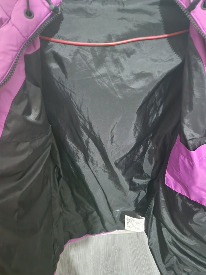 Mor Kapüşonlu Kadın Kış Montu - Görsel 5