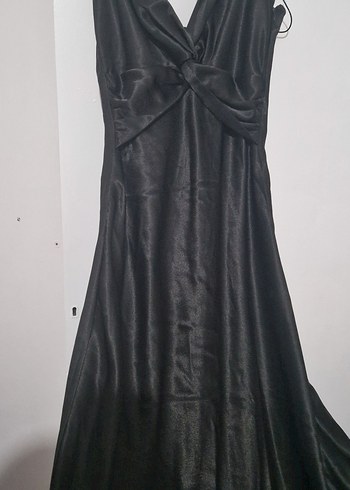 Siyah Uzun V Yaka Drapeli Kadın Abiye - Görsel 6