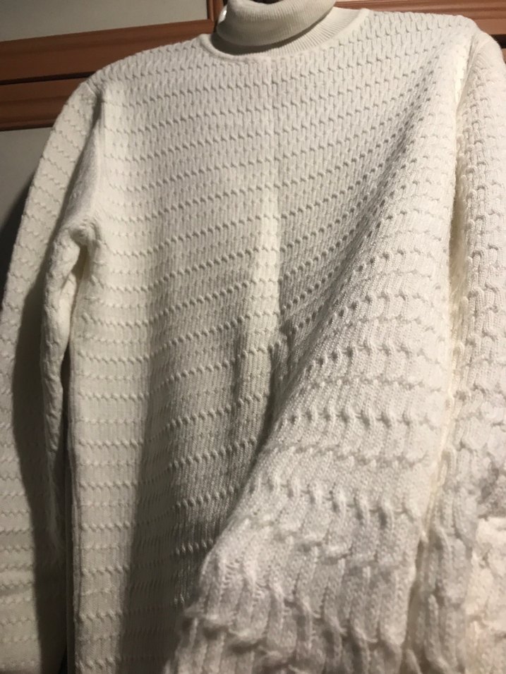 Erkek Beyaz Boğazlı Örgü Kazak - Görsel 4