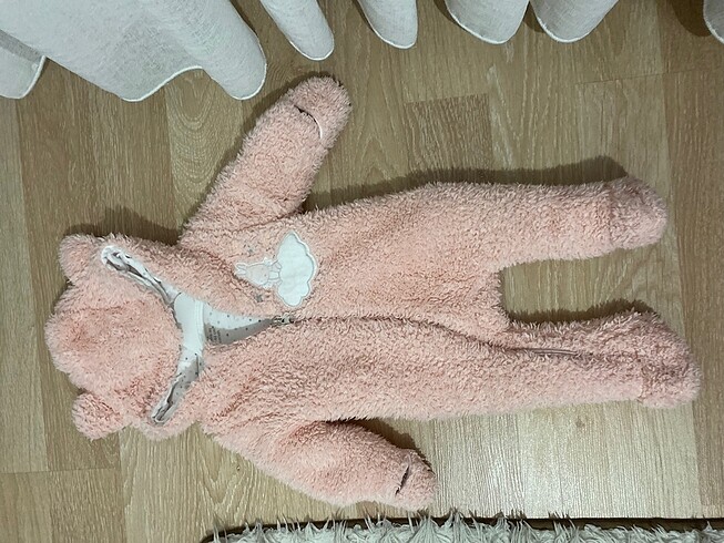 Kışlık bebek tulumu