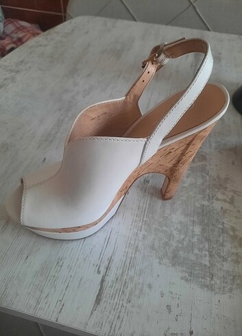 Guess Guess platform topuk ayakkabi