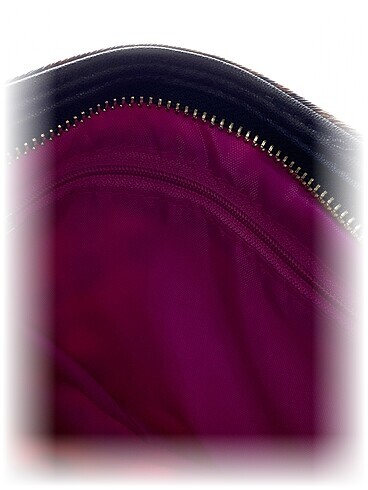 Beden PreLoved Clutch / Portföy %70 İndirimli.
