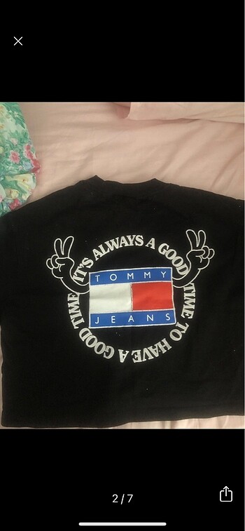 tommy tshirt