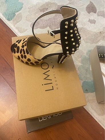 Zara leopar siyah ayakkabi