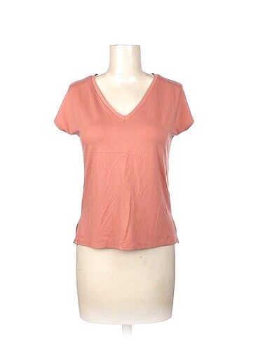 Fabrika T-shirt %70 İndirimli.