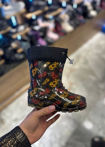 Yağmur Kar Çizmesi - Görsel 3