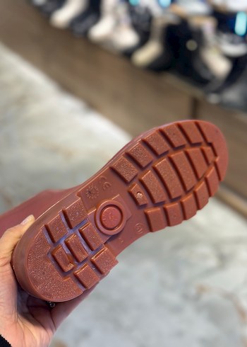 Arısan Krep Çizme - Görsel 2