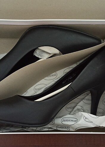 40 Beden siyah Renk Stiletto