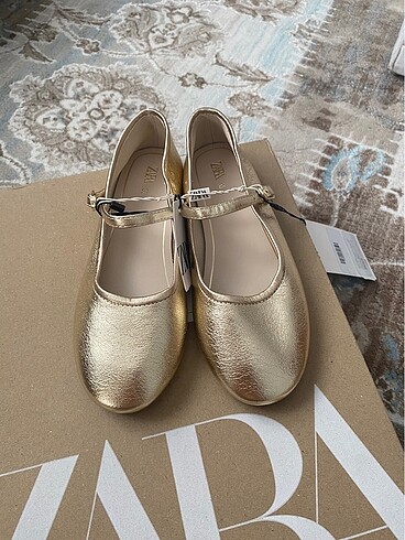 33 Beden altın Renk Zara gold çocuk babet