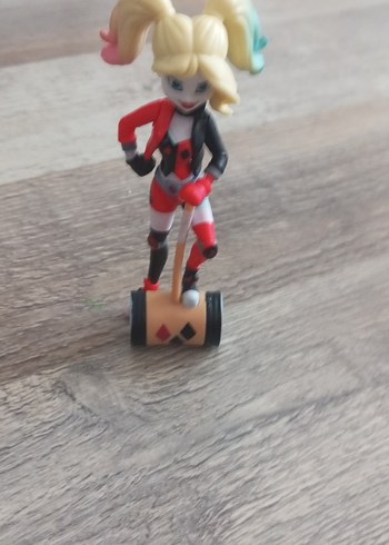 Kırmızı Siyah Harley Quinn Aksiyon Figürü - Görsel 5