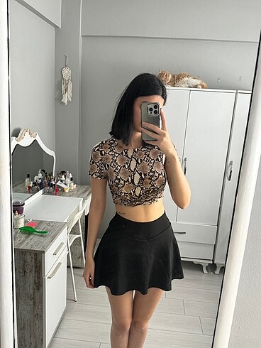 s Beden Yılan desenli crop