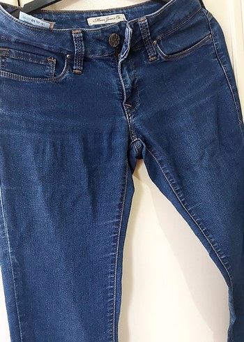 Kadın Koyu Mavi Dar Kesim Midi Denim Pantolon - Görsel 4