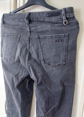 Gri Normal Boy Slim Kesim Kadın Denim Jean - Görsel 4