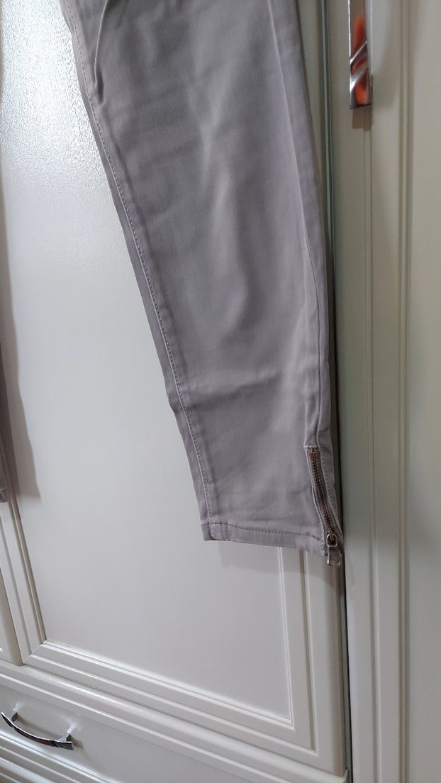 Gri Kadın Fermuarlı  Pantolon - Görsel 3