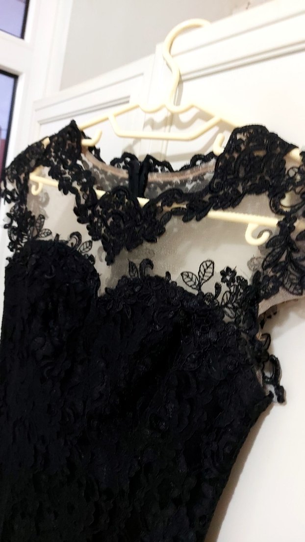 Dantel Detaylı Siyah Abiye Elbise - Görsel 2