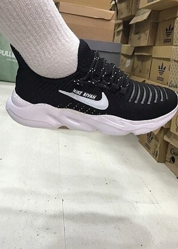 Nike Siyah Zebra Desenli Kadın Spor Ayakkabı
