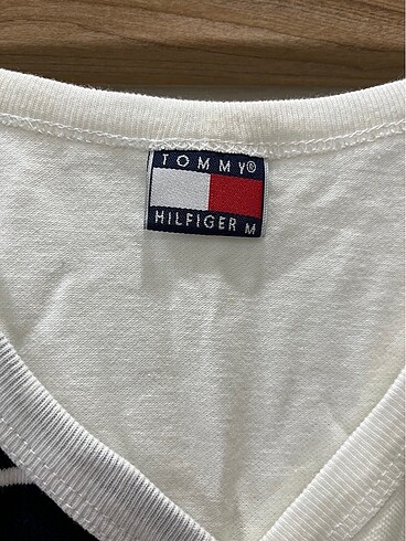 m Beden Tommy hilfiger askılı