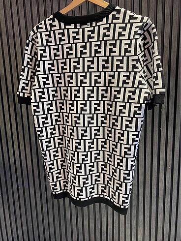 l/xl Beden Fendi triko tshirt