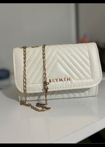 Beymen Beyaz Zincir Detaylı Deri Çanta