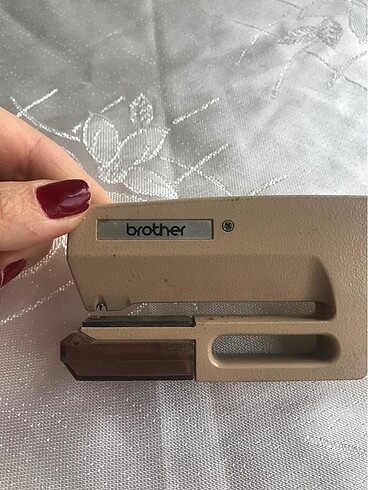 Brother Dikiş Delgeç