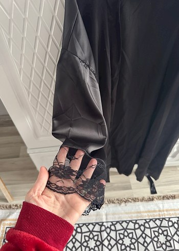 Siyah Midi Gotik Kadın Sabahlık - Görsel 2