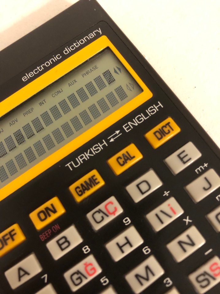 Sarı-Siyah Elektronik Sözlük Klavyesi - Görsel 3