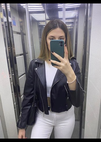 Derimod Kısa Kesim Siyah Deri Biker Ceket